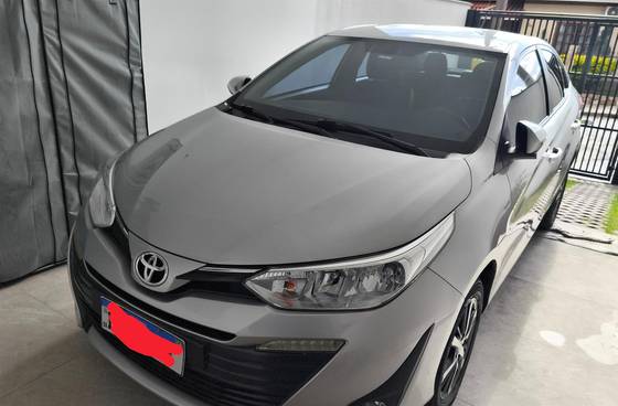 TOYOTA YARIS 1.5 16V FLEX SEDAN XS CONNECT MULTIDRIVE